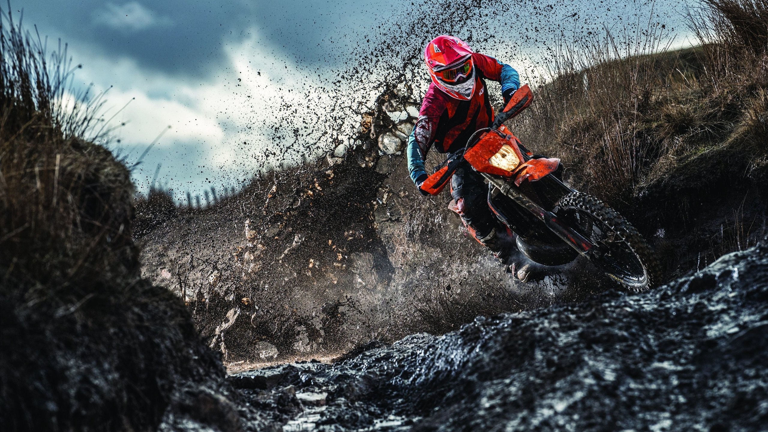 欧洲杯战术大革命：出奇制胜，精彩纷呈！，欧洲杯战术机位